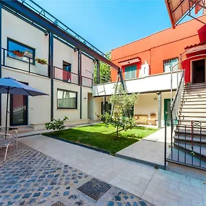 Il Giardino Dell'argano Rosso , Rzym Włochy